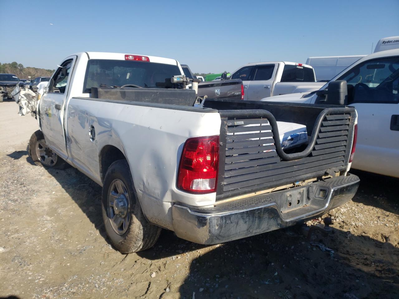 Photo 3 from auction – 2016 RAM 2500 ST with VIN 3C6LR4ATXGG346881