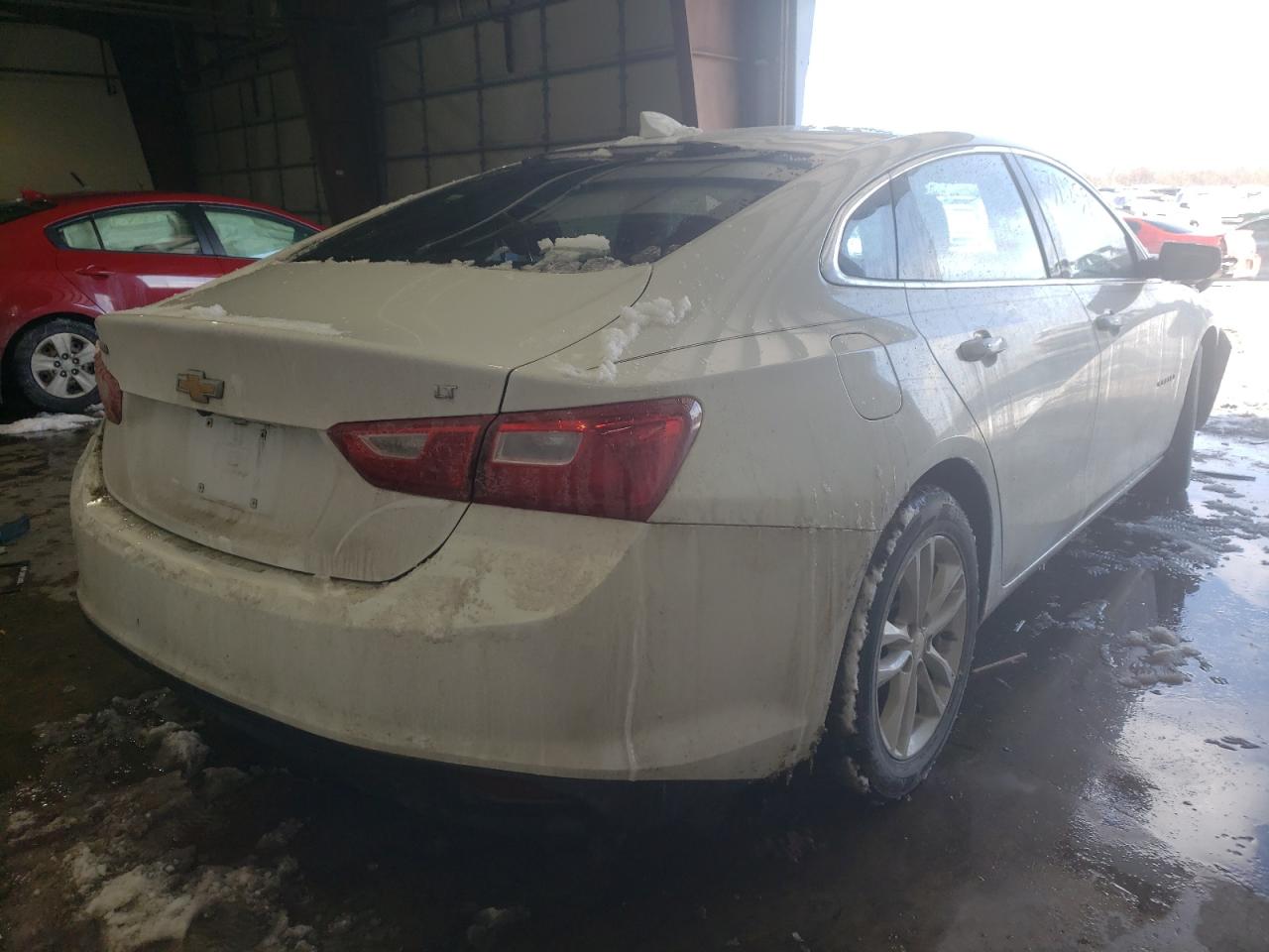 Photo 4 from auction – 2017 CHEVROLET MALIBU LT with VIN 1G1ZE5ST0HF110674