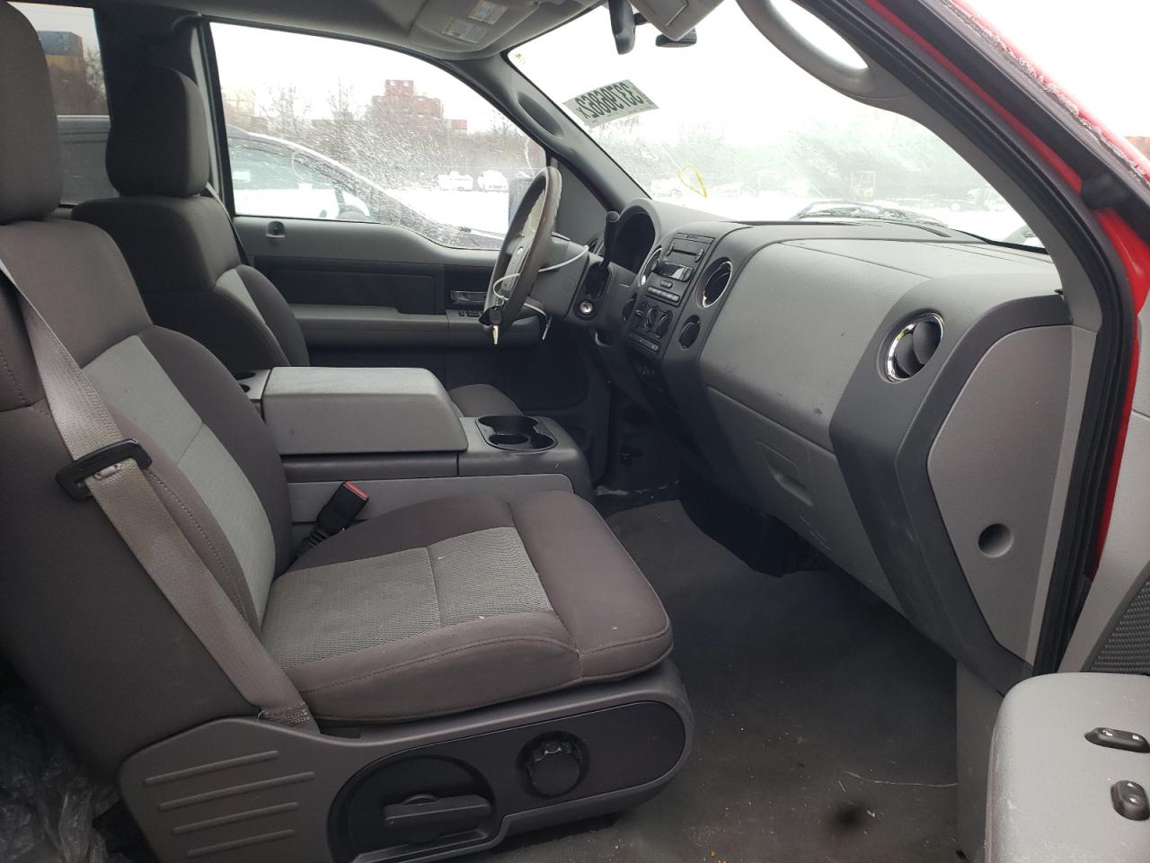 Photo 5 from auction – 2004 FORD F150 with VIN 1FTPX04564KD84084