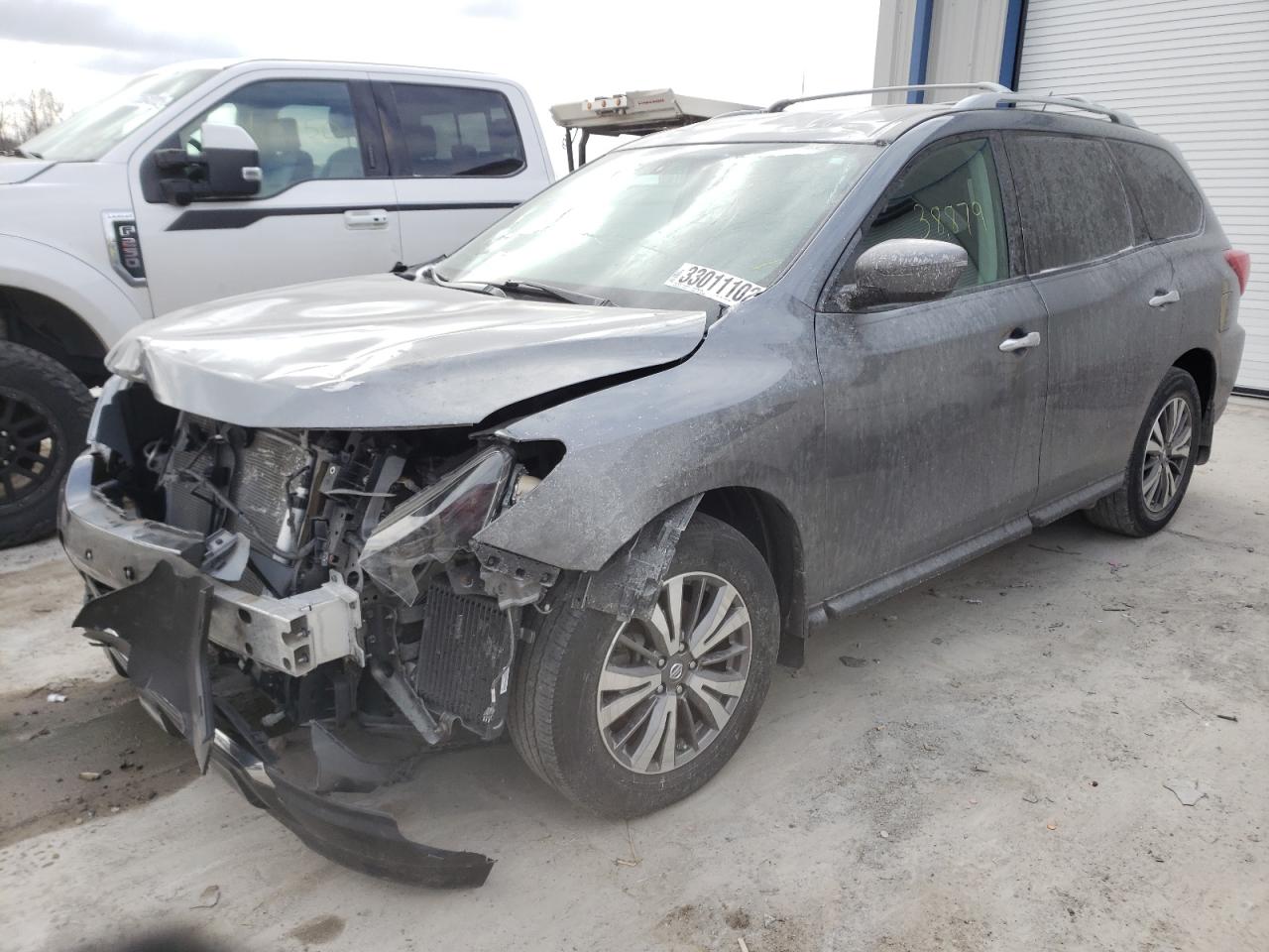 Photo 2 from auction – 2017 NISSAN PATHFINDER with VIN 5N1DR2MN9HC910101