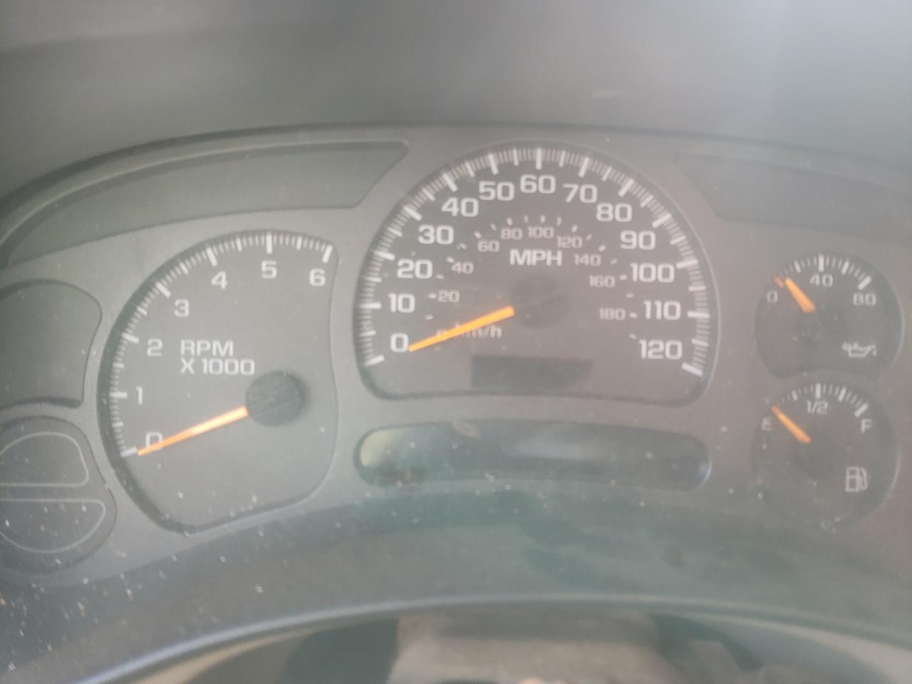 Photo 8 from auction – 2003 CHEVROLET SILVERADO with VIN 2GCEC19T431341488