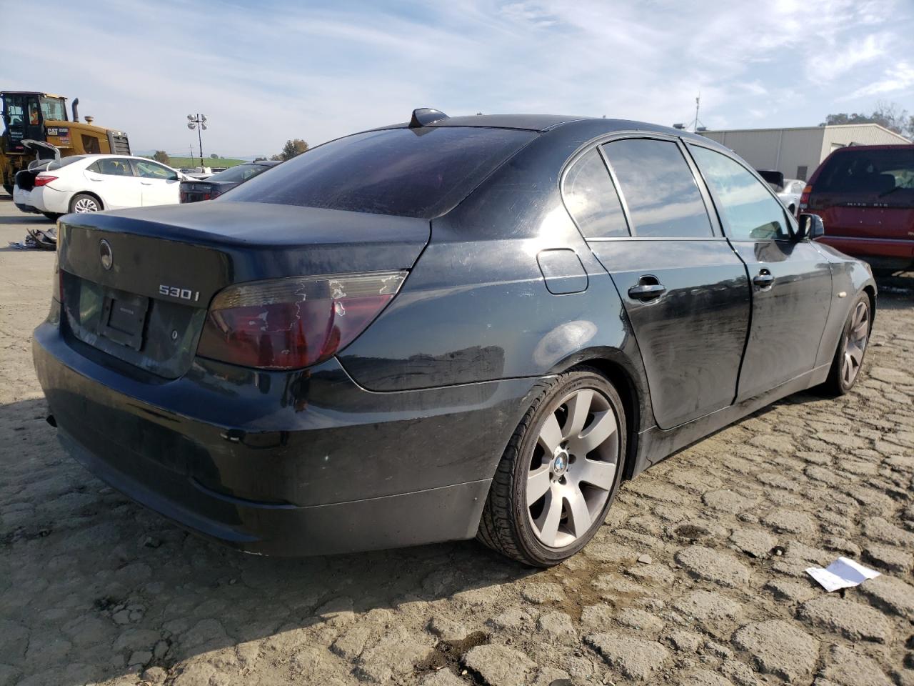 Photo 4 from auction – 2007 BMW 530 I with VIN WBANE73577CM56803