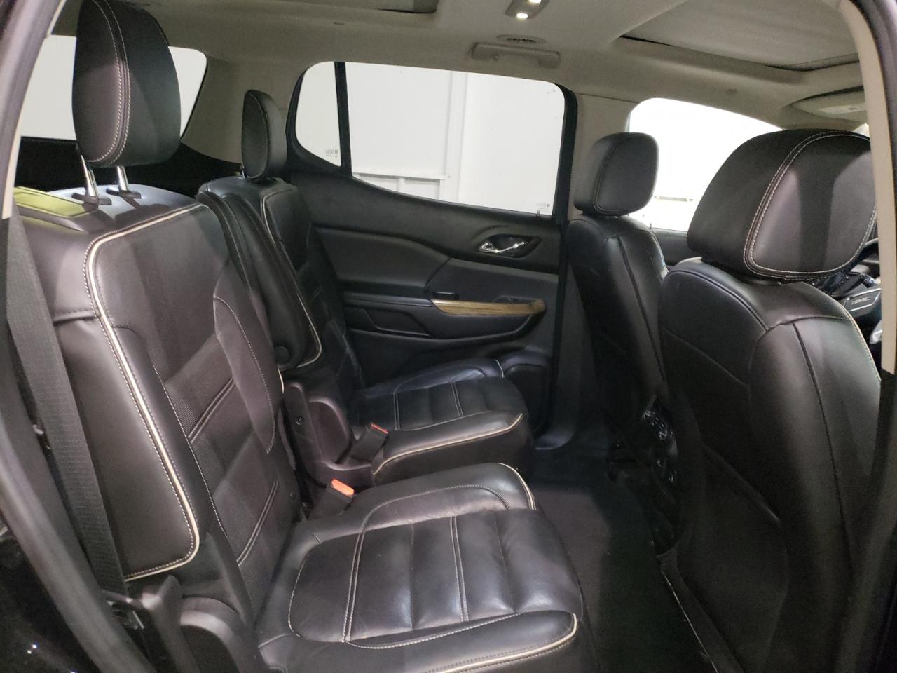 Photo 6 from auction – 2017 GMC ACADIA DEN with VIN 1GKKNXLS6HZ215524