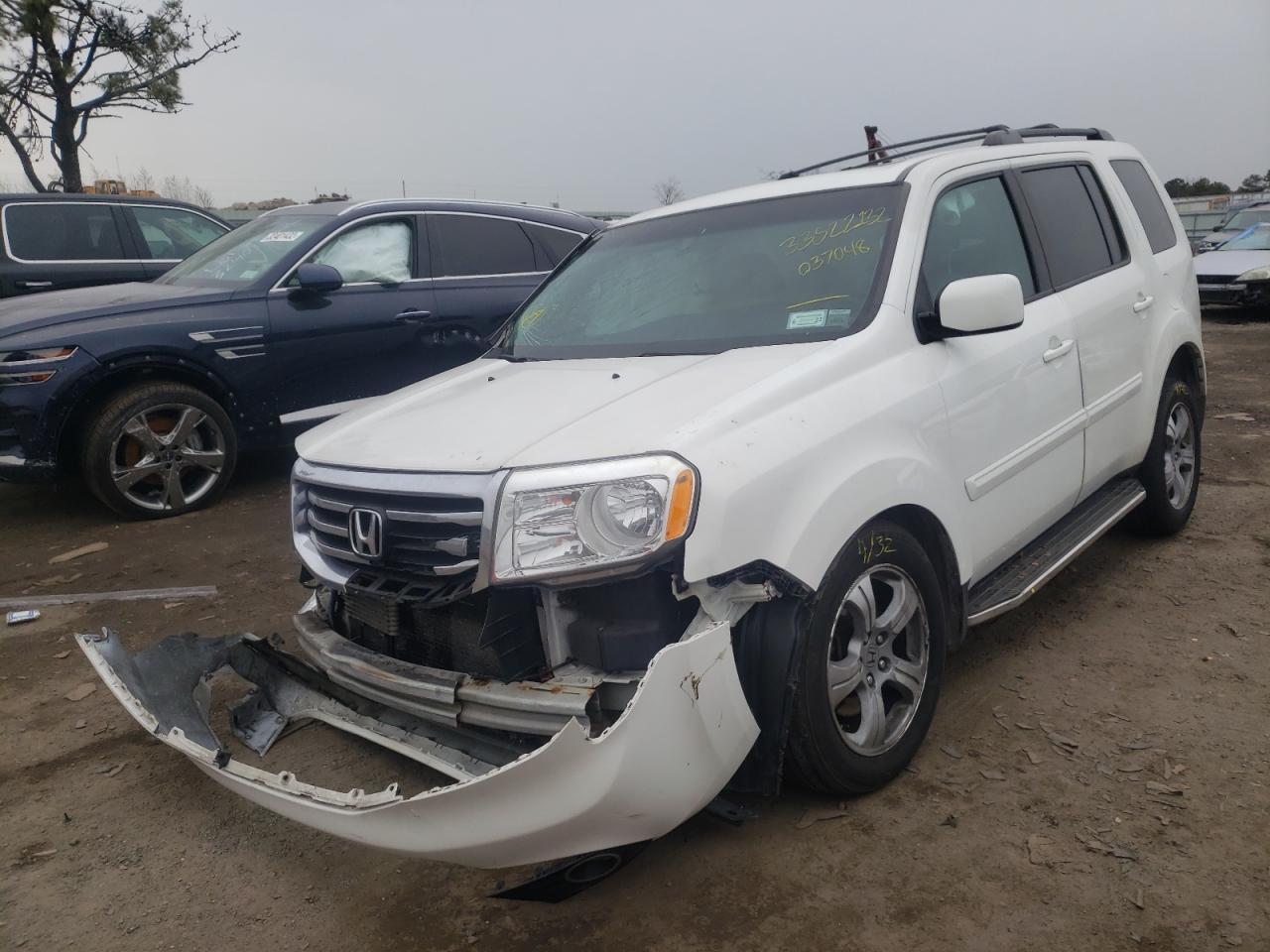 Photo 2 from auction – 2014 HONDA PILOT EXL with VIN 5FNYF4H50EB037048