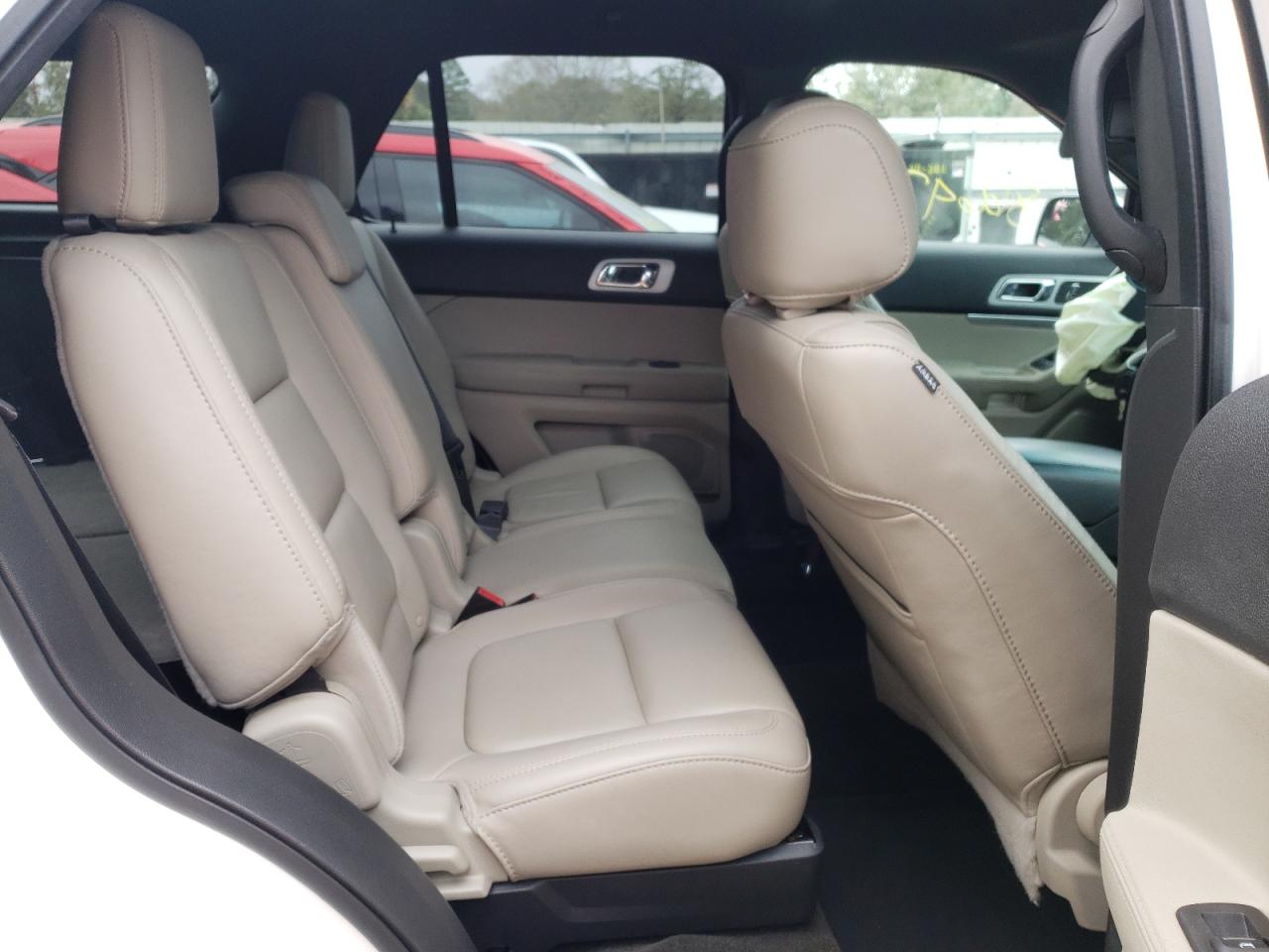 Photo 6 from auction – 2014 FORD EXPLORER X with VIN 1FM5K7D85EGA84903