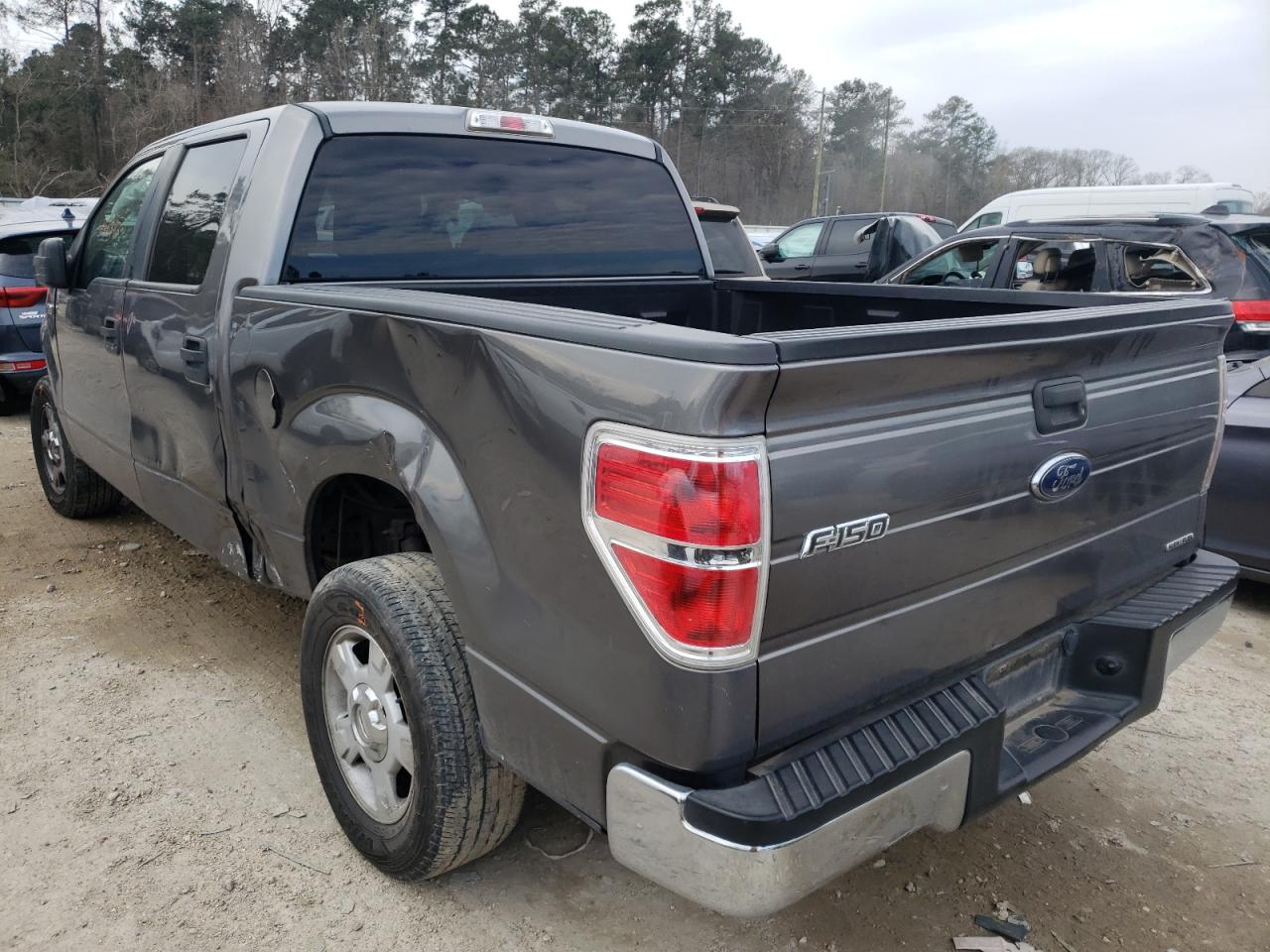 Photo 3 from auction – 2013 FORD F150 SUPER with VIN 1FTEW1CM3DFB46176