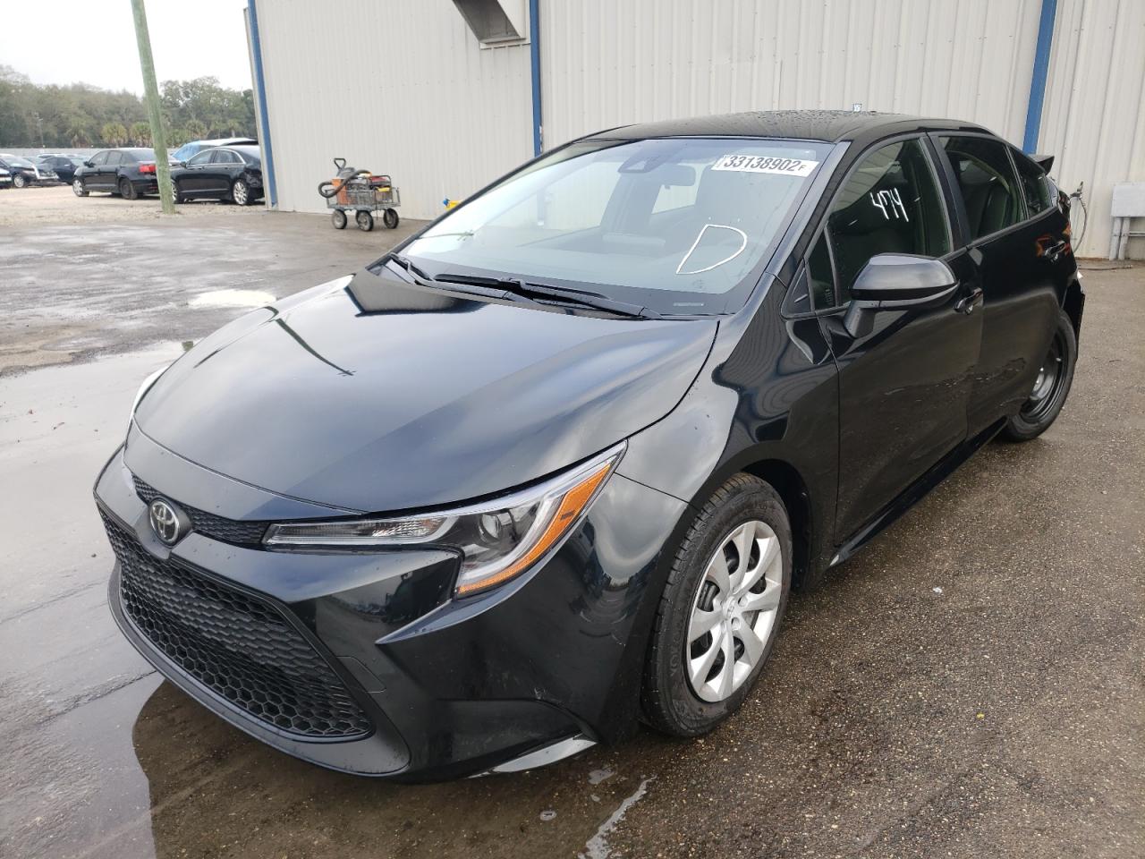 Photo 2 from auction – 2022 TOYOTA COROLLA LE with VIN JTDEPMAE6NJ212115