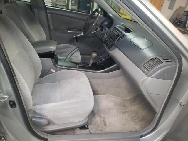 Photo 5 from auction – 2003 TOYOTA CAMRY with VIN 4T1BE32K03U691002