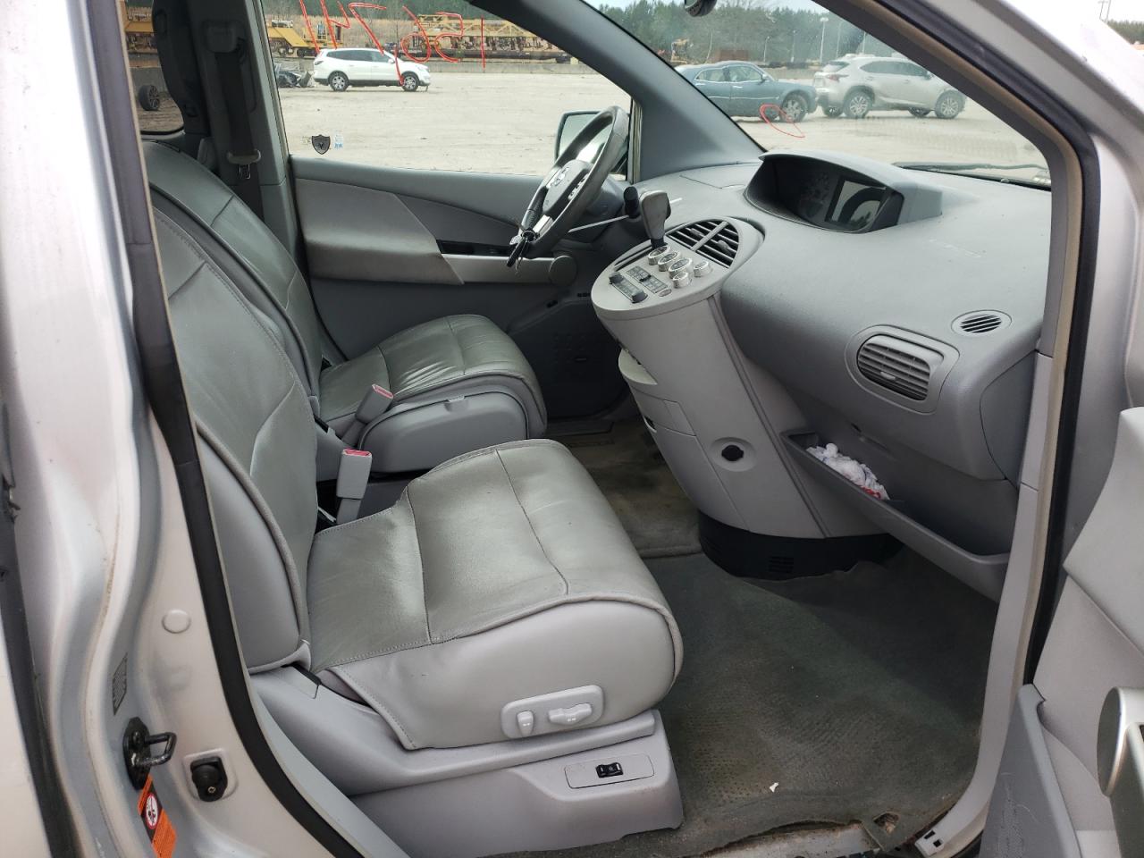 Photo 5 from auction – 2005 NISSAN QUEST S with VIN 5N1BV28U35N124833