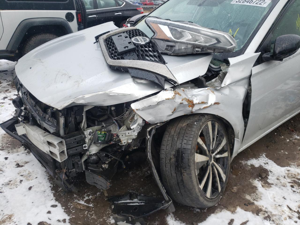 Photo 9 from auction – 2019 NISSAN ALTIMA SR with VIN 1N4BL4CW0KN321975