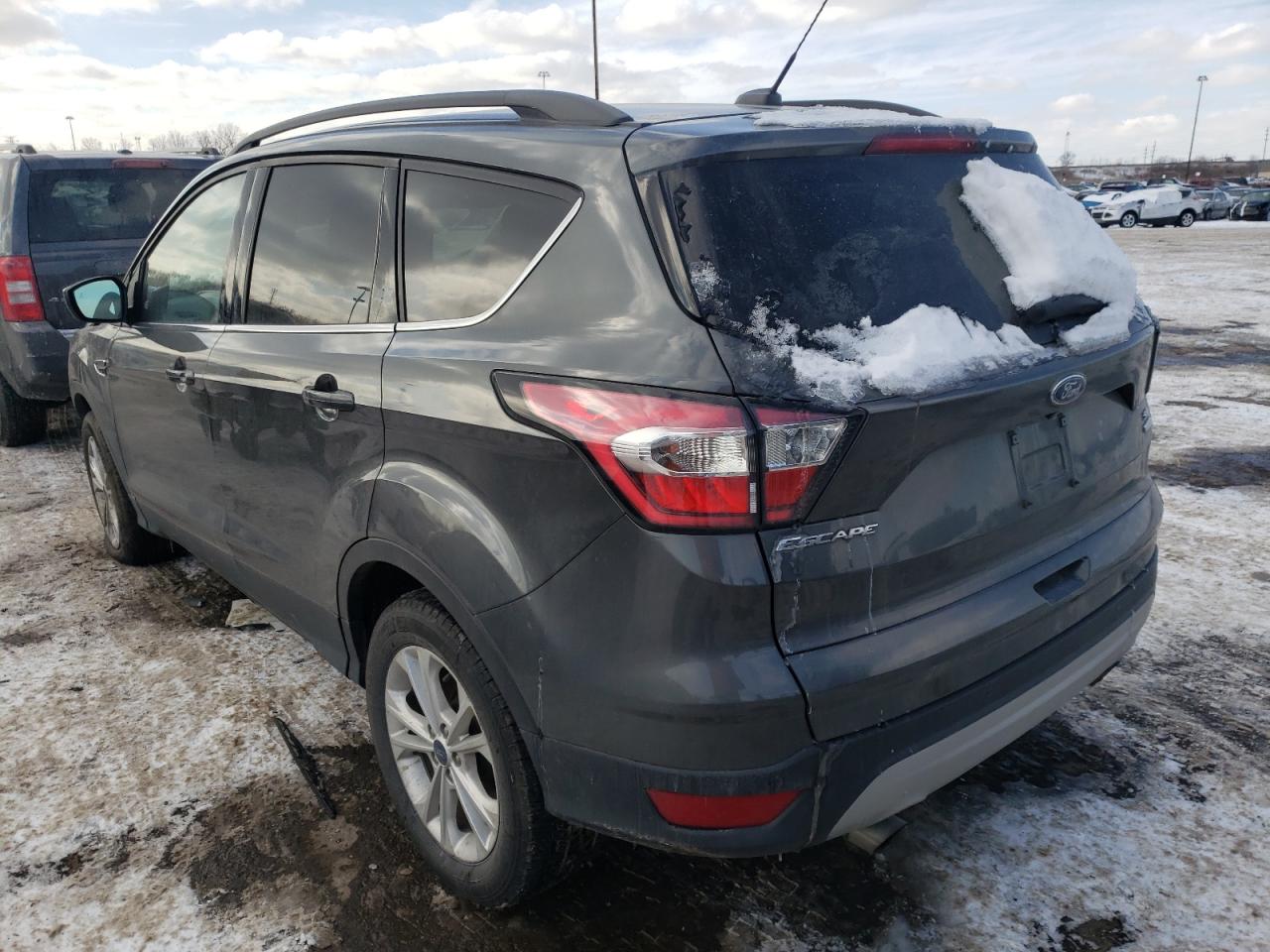 Photo 3 from auction – 2017 FORD ESCAPE SE with VIN 1FMCU0GD2HUF05158
