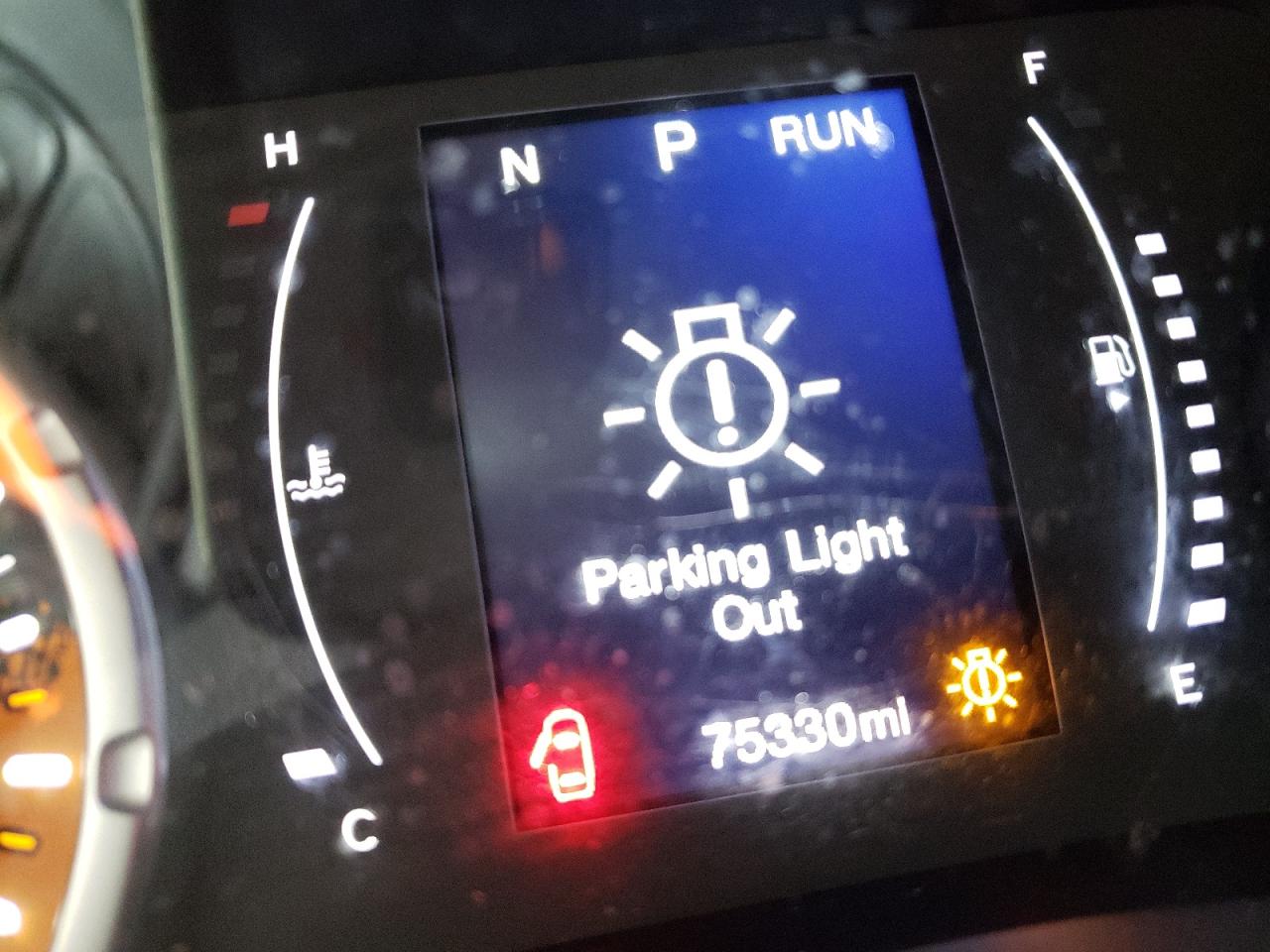Photo 8 from auction – 2018 JEEP RENEGADE L with VIN ZACCJABB2JPH16246