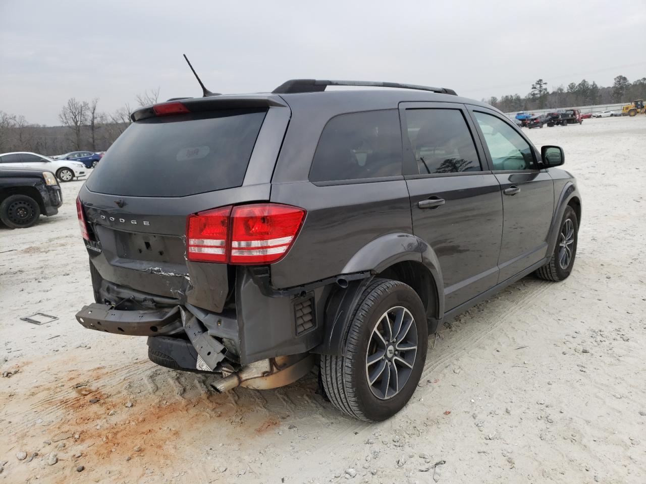 Photo 4 from auction – 2018 DODGE JOURNEY SE with VIN 3C4PDCAB5JT446878