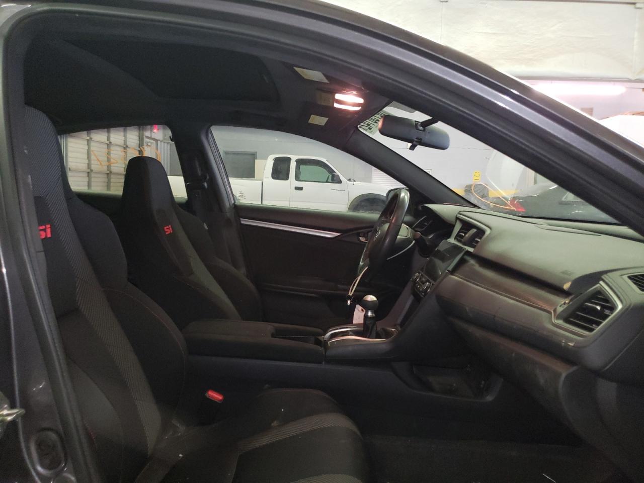 Photo 5 from auction – 2017 HONDA CIVIC SI with VIN 2HGFC1E58HH701339