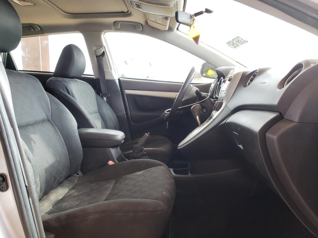 Photo 5 from auction – 2009 TOYOTA COROLLA MA with VIN 2T1LE40E99C002852