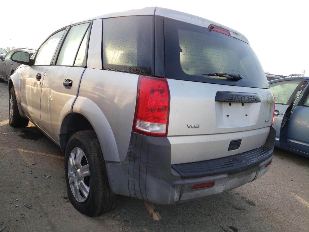 Photo 3 from auction – 2003 SATURN VUE with VIN 5GZCZ43D53S835401