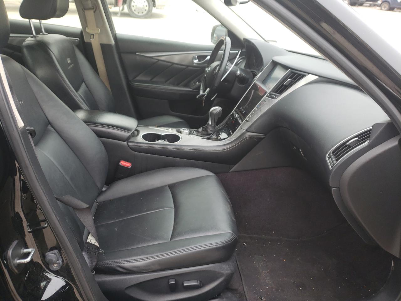 Photo 5 from auction – 2014 INFINITI Q50 BASE with VIN JN1BV7AR8EM705051