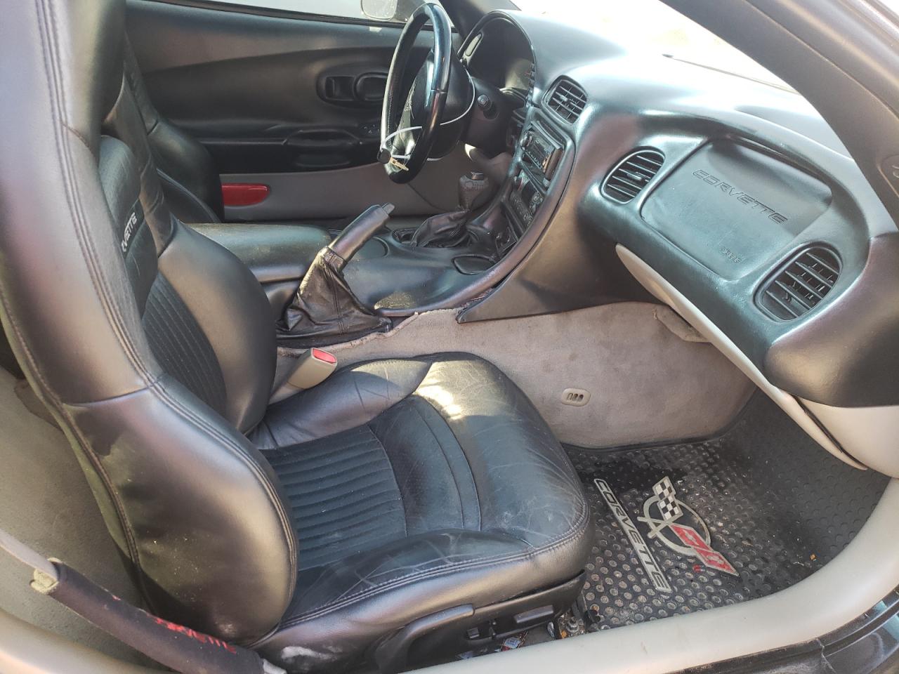 Photo 5 from auction – 1998 CHEVROLET CORVETTE with VIN 1G1YY22G5W5100715