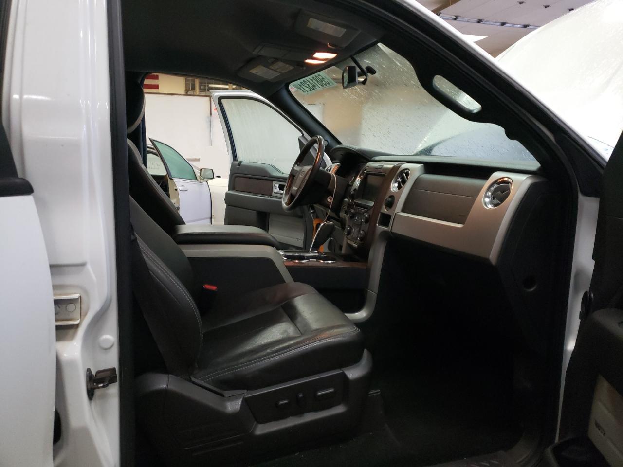 Photo 5 from auction – 2013 FORD F150 SUPER with VIN 1FTFW1EF4DFB12721