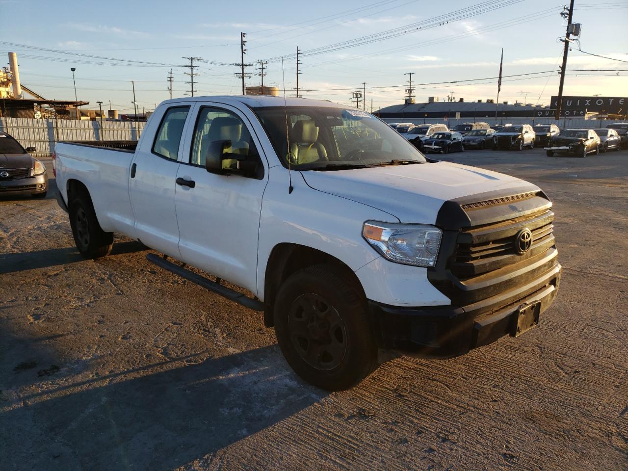 Photo 1 from auction – 2015 TOYOTA TUNDRA DOU with VIN 5TFCY5F18FX018975