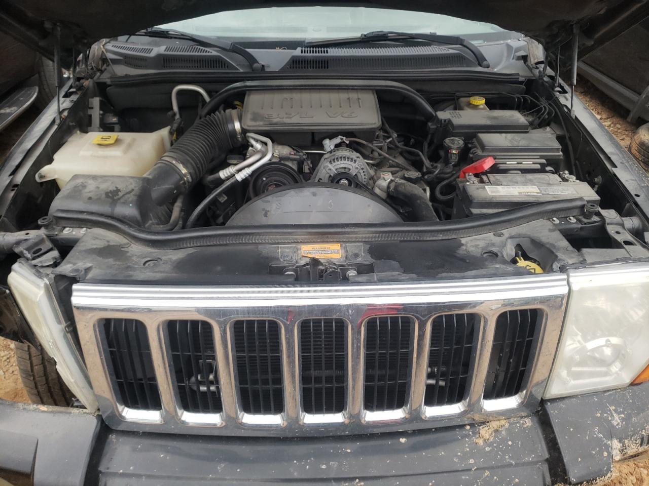 Photo 7 from auction – 2010 JEEP COMMANDER with VIN 1J4RH4GK6AC122421