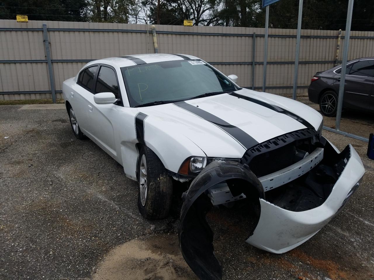 DODGE CHARGER SE 2014 with VIN 2C3CDXBG5EH198019 - Photo from auction