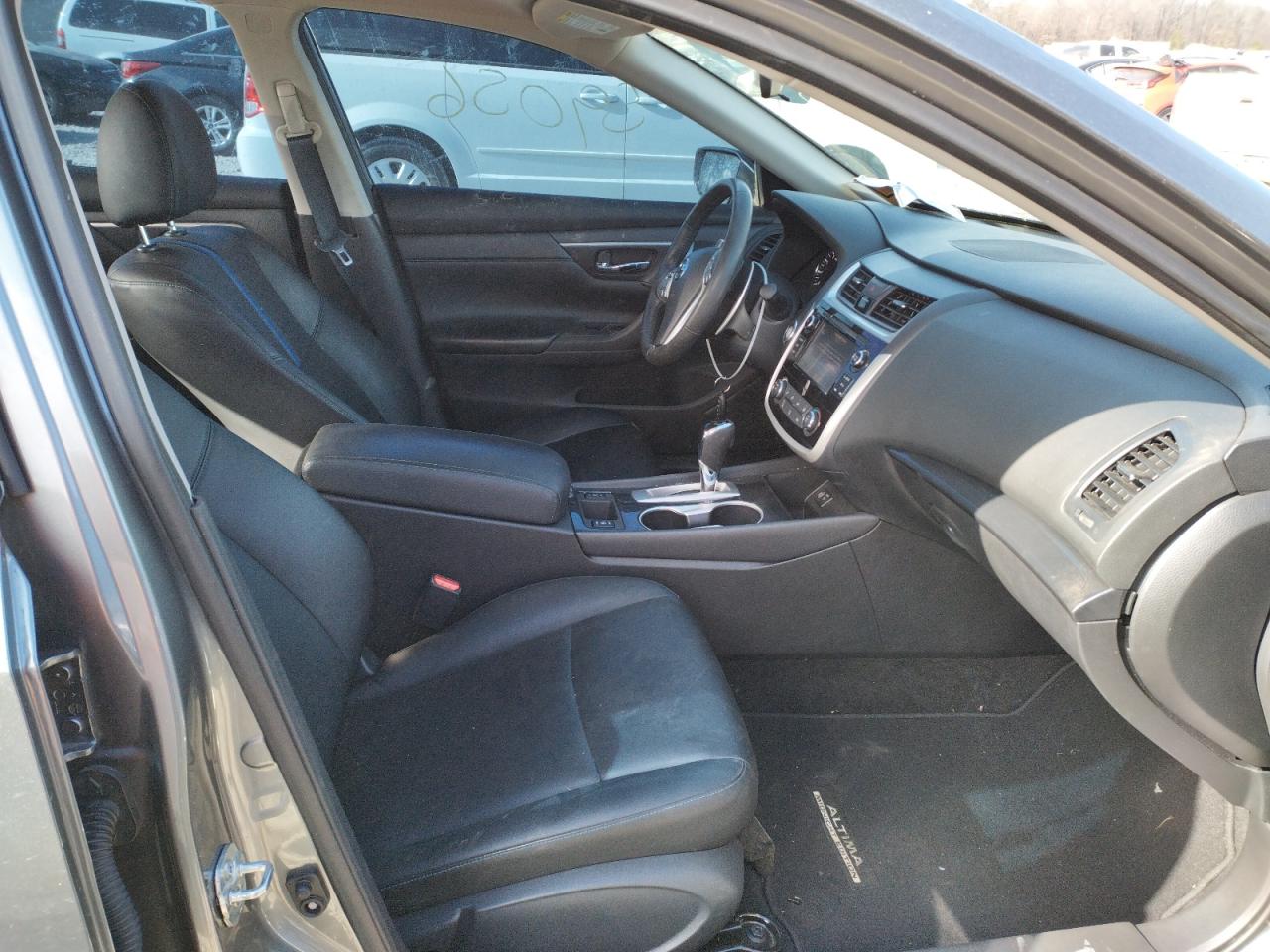 Photo 5 from auction – 2018 NISSAN ALTIMA 2.5 with VIN 1N4AL3AP5JC160907