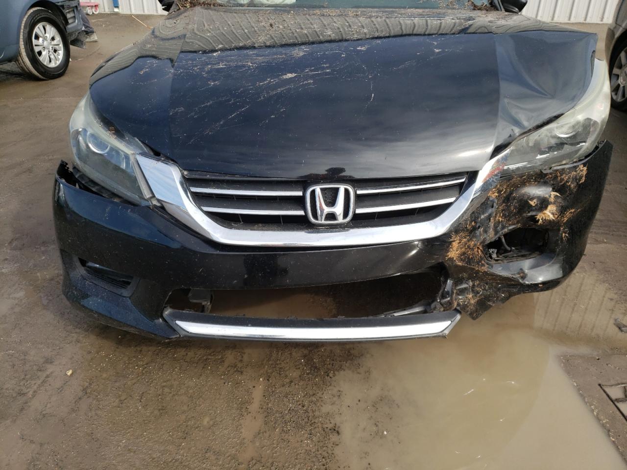 Photo 9 from auction – 2015 HONDA ACCORD SPO with VIN 1HGCR2F52FA064630