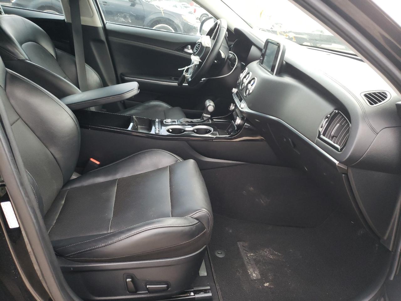 Photo 5 from auction – 2018 KIA STINGER with VIN KNAE15LA9J6035510