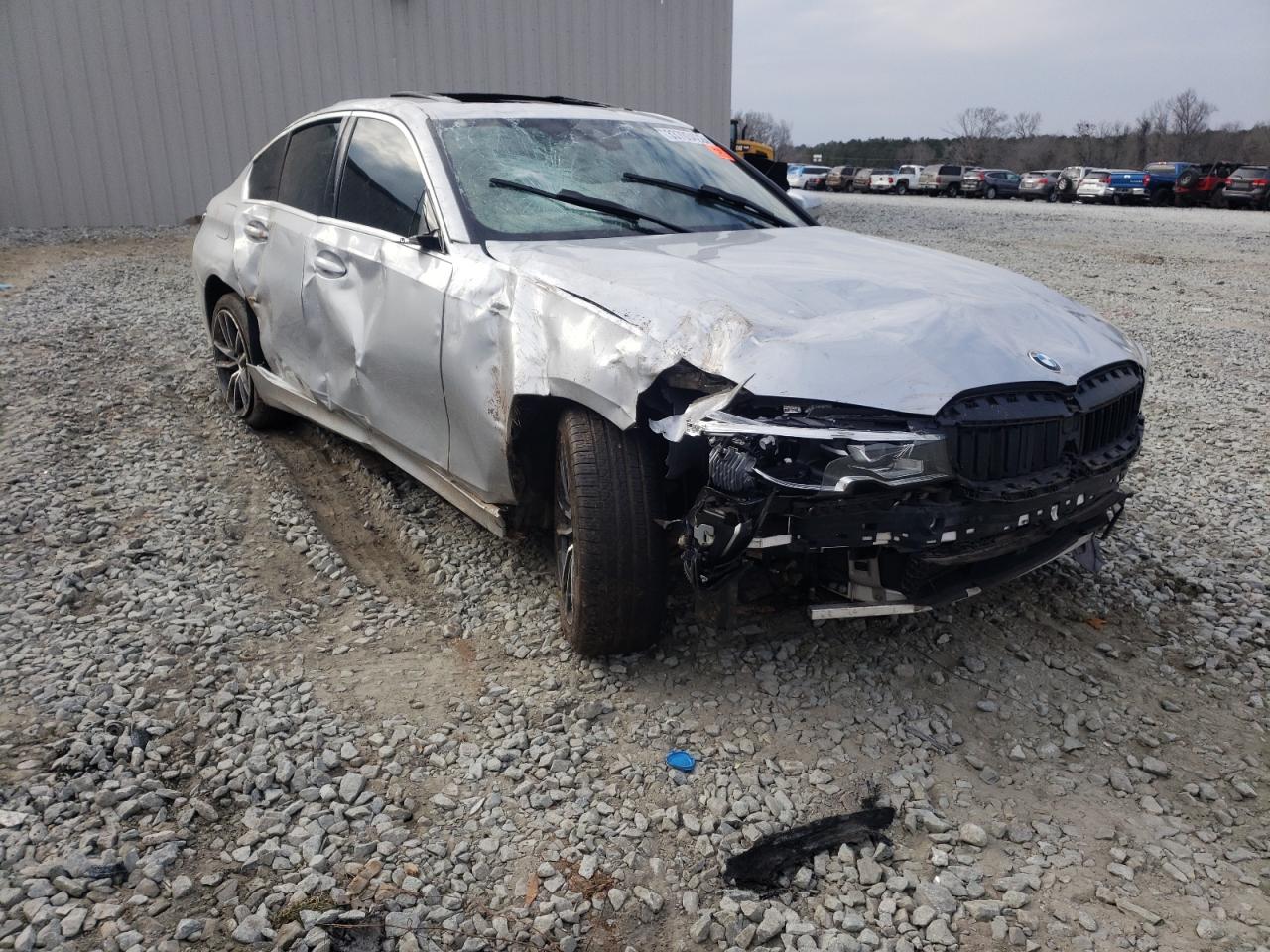 Photo 9 from auction – 2019 BMW 330I with VIN WBA5R1C52KFH05360