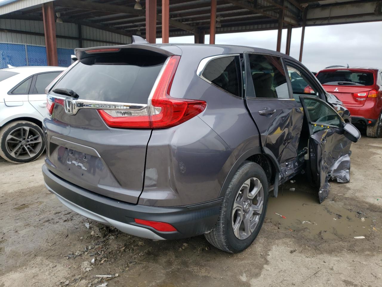 Photo 4 from auction – 2019 HONDA CR-V EX with VIN 7FARW1H59KE024589