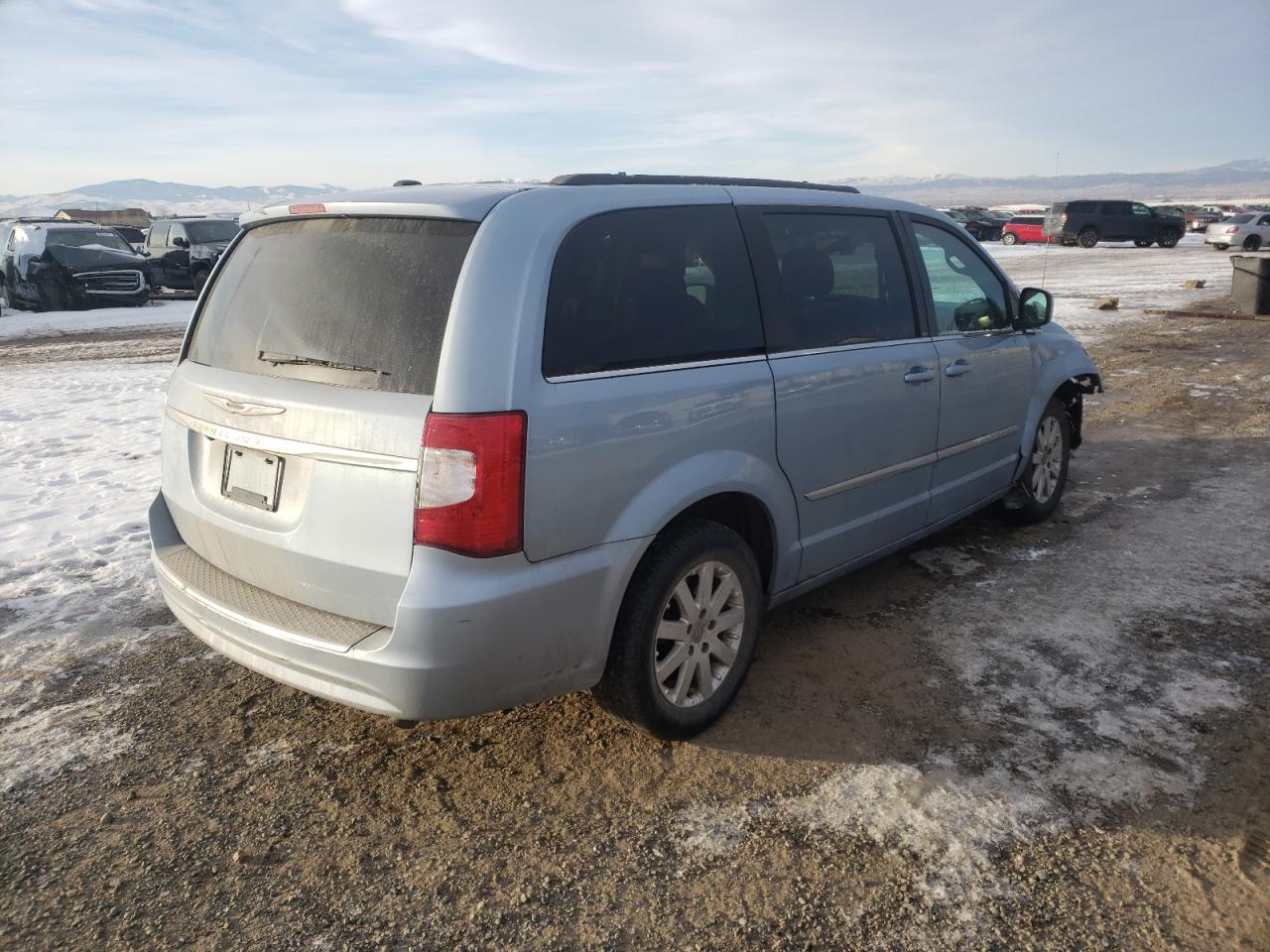 Photo 4 from auction – 2013 CHRYSLER TOWN & COU with VIN 2C4RC1BGXDR684338