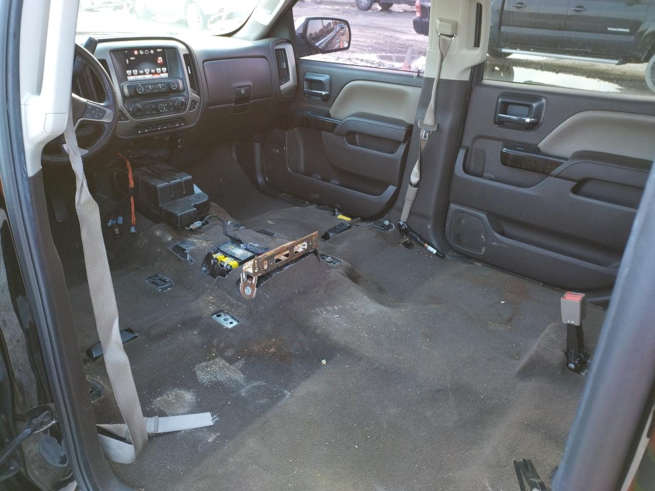 Photo 9 from auction – 2016 GMC SIERRA C15 with VIN 3GTP1PEC4GG181293