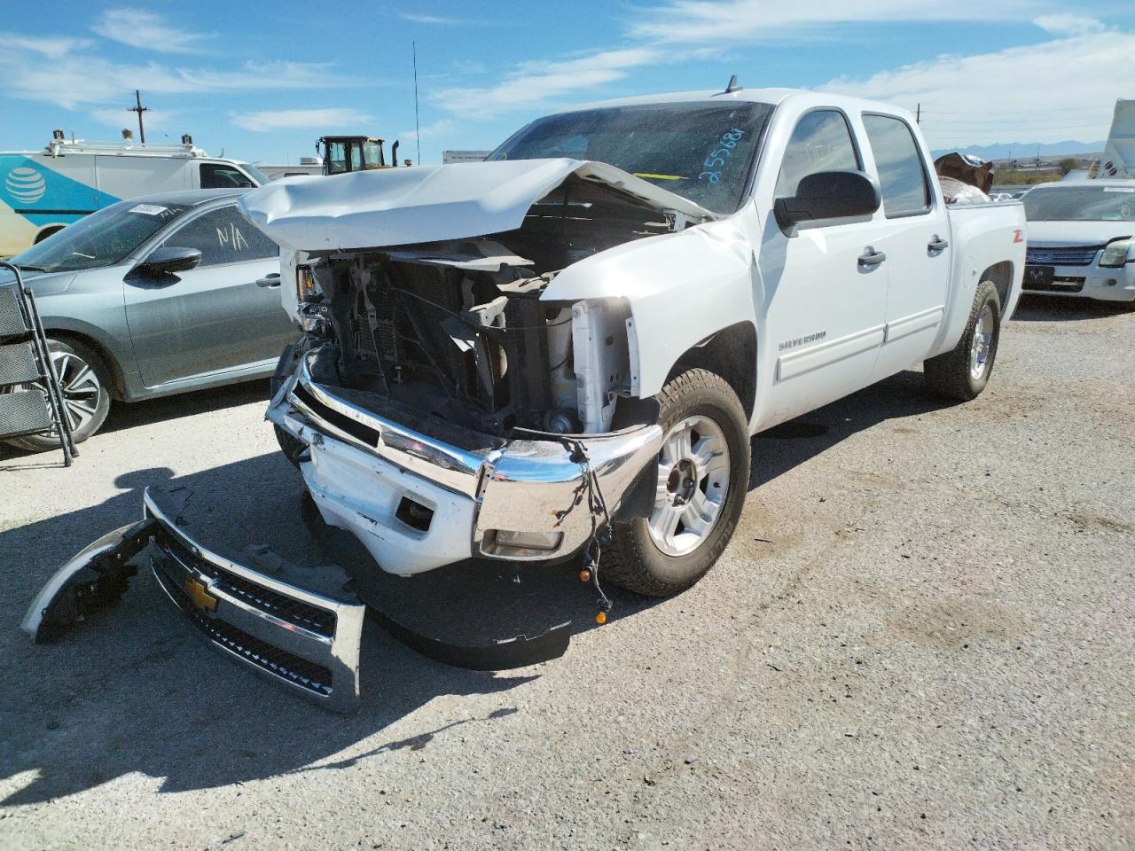 Photo 2 from auction – 2013 CHEVROLET SILVERADO with VIN 3GCPCSE02DG255681