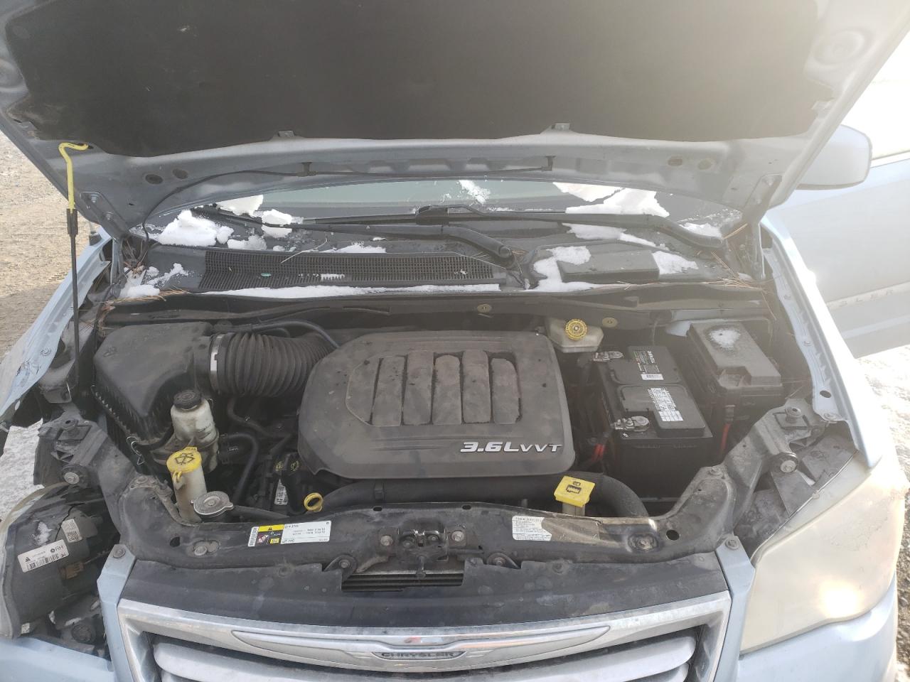 Photo 7 from auction – 2013 CHRYSLER TOWN & COU with VIN 2C4RC1BGXDR684338