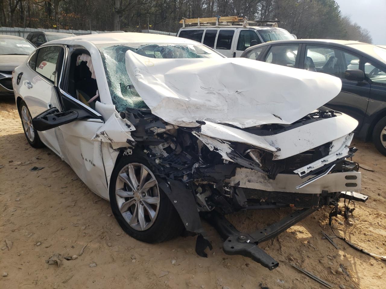 Photo 1 from auction – 2019 CHEVROLET MALIBU LT with VIN 1G1ZD5ST5KF134172