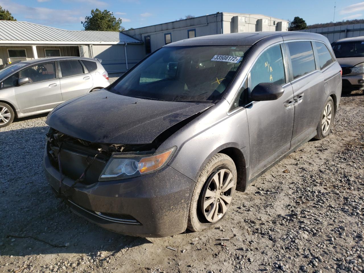 Photo 2 from auction – 2015 HONDA ODYSSEY EX with VIN 5FNRL5H68FB104573
