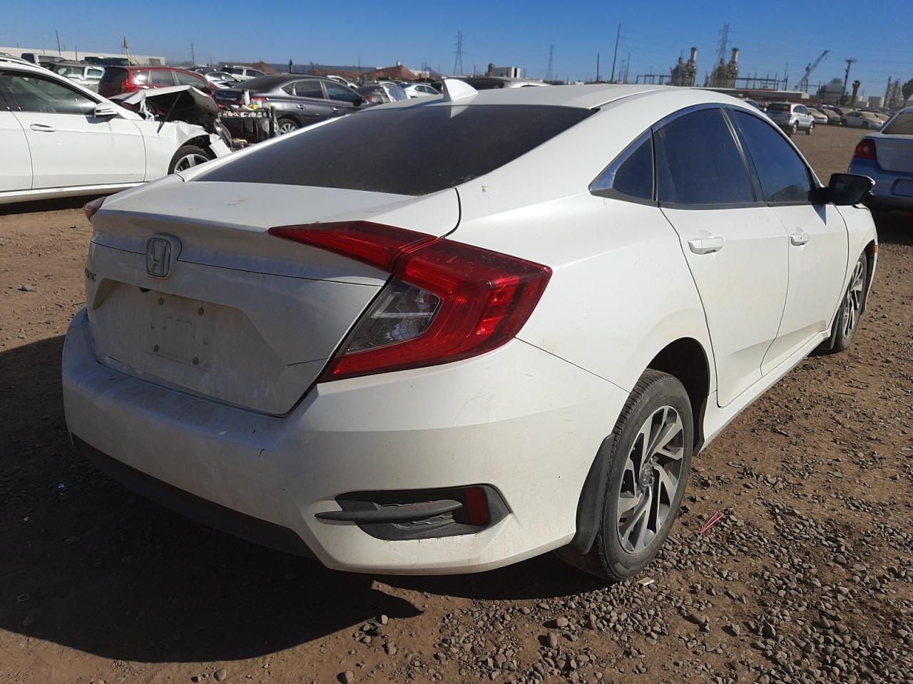 Photo 4 from auction – 2017 HONDA CIVIC EX with VIN 19XFC2F72HE029200