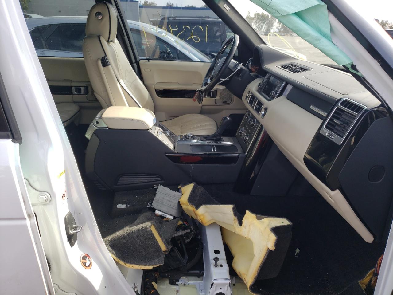Photo 5 from auction – 2012 LAND ROVER RANGE ROVE with VIN SALMF1D40CA382413