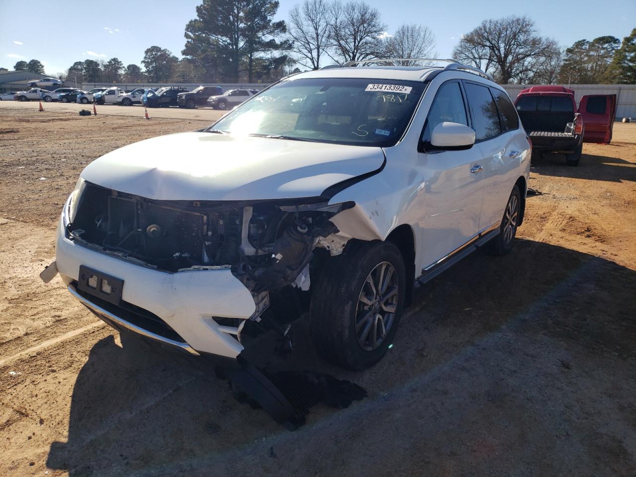 Photo 2 from auction – 2014 NISSAN PATHFINDER with VIN 5N1AR2MM3EC617817