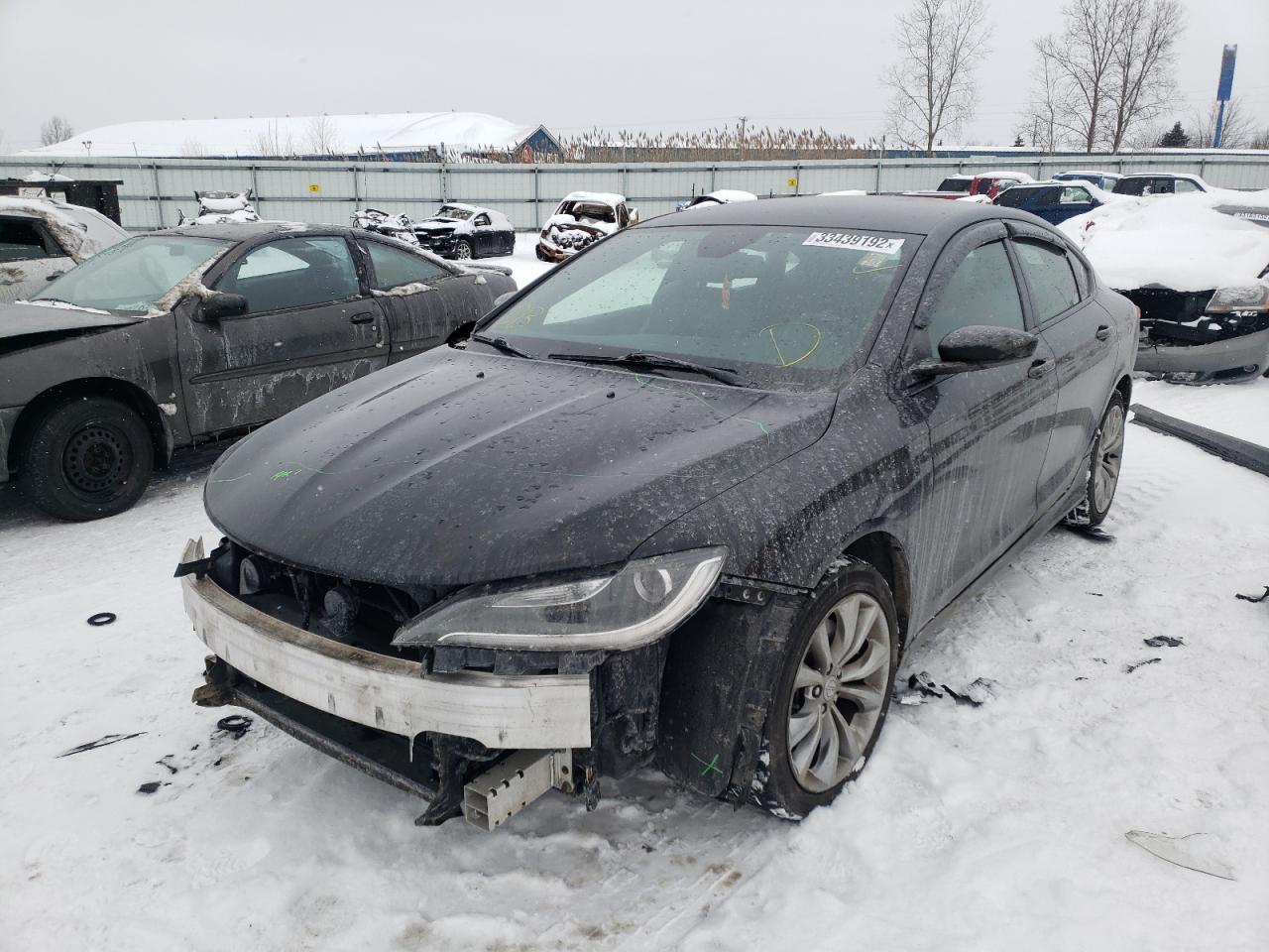 Photo 2 from auction – 2015 CHRYSLER 200 S with VIN 1C3CCCDG5FN543762
