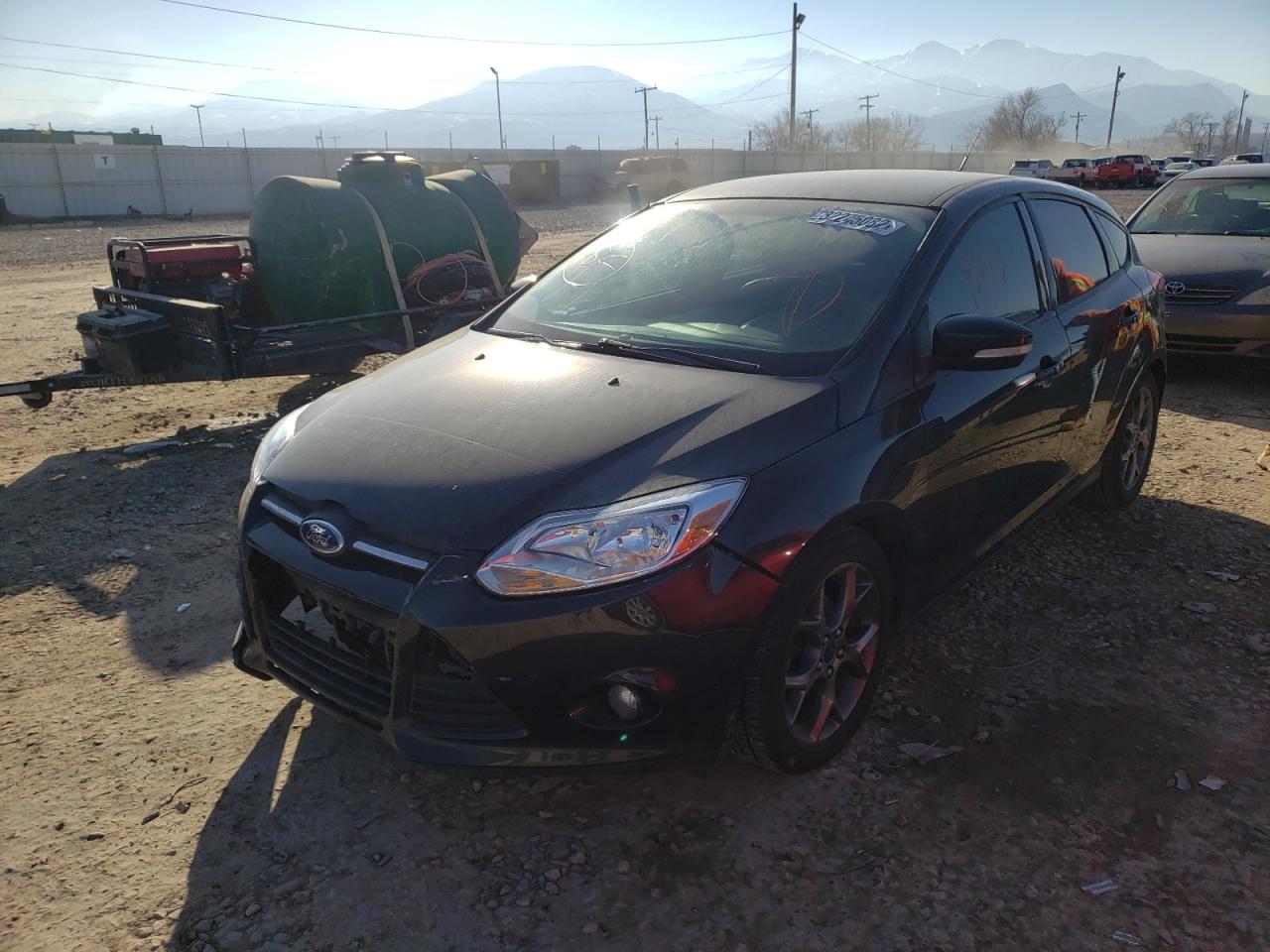 Photo 2 from auction – 2014 FORD FOCUS SE with VIN 1FADP3K28EL131203
