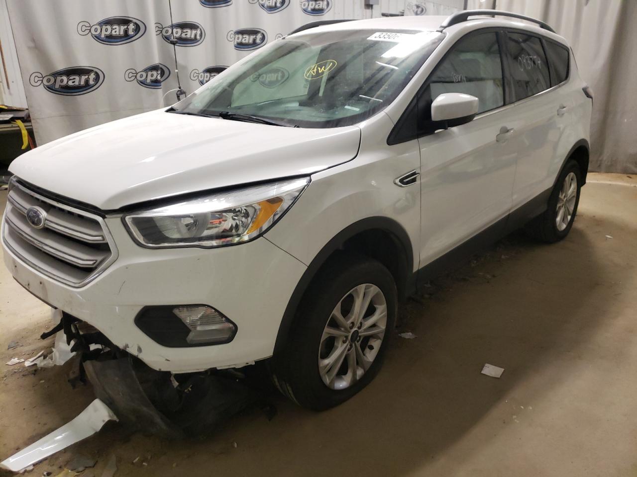 Photo 2 from auction – 2018 FORD ESCAPE SE with VIN 1FMCU0GD5JUA11382