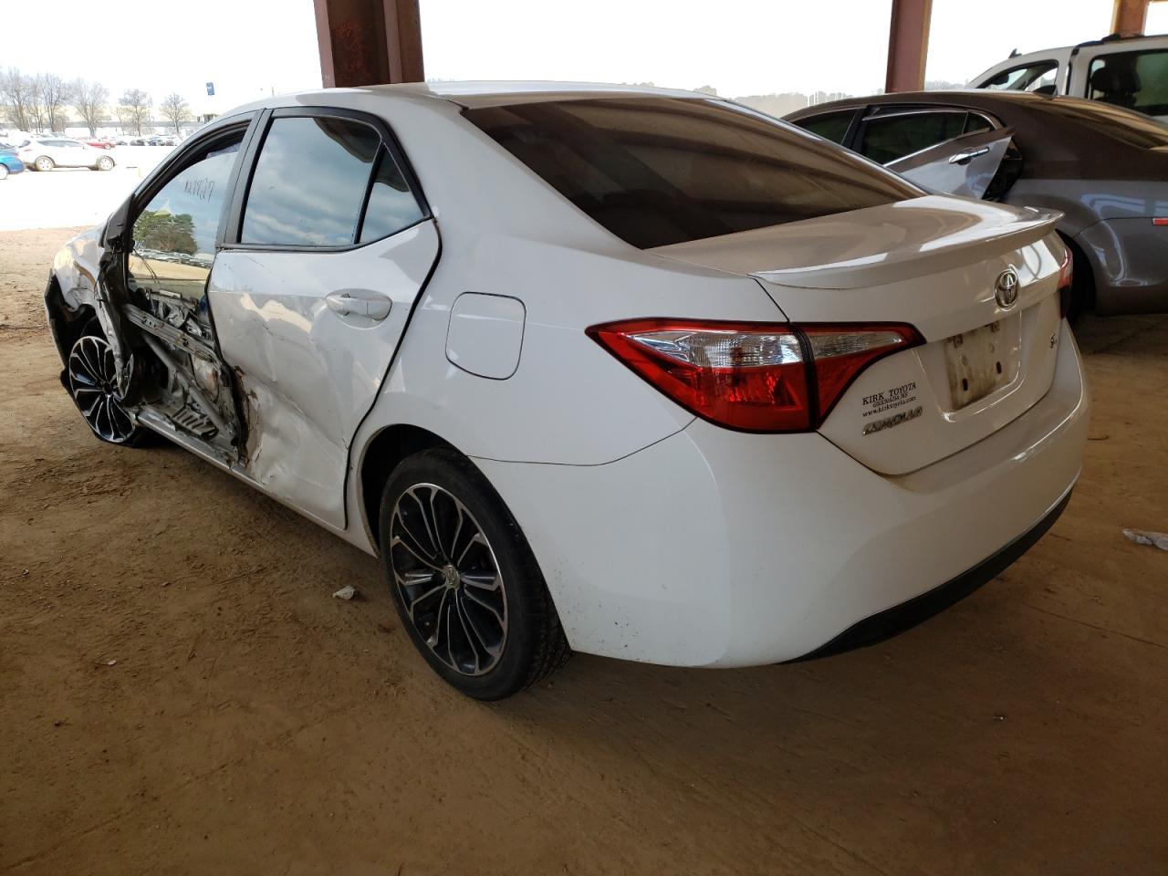 Photo 3 from auction – 2014 TOYOTA COROLLA L with VIN 5YFBURHEXEP002496