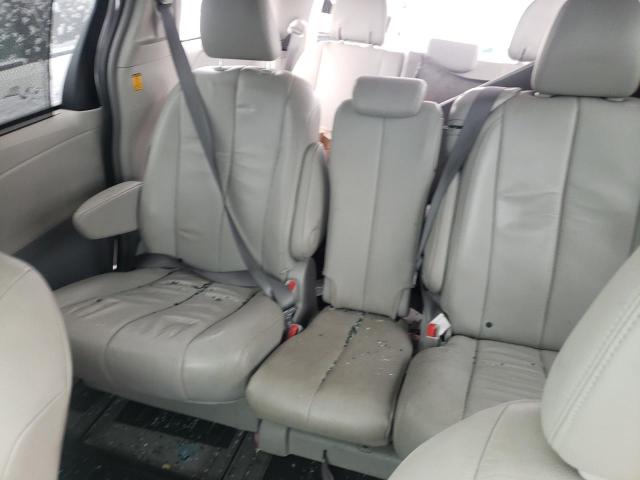 Photo 6 from auction – 2012 TOYOTA SIENNA XLE with VIN 5TDYK3DC1CS249718