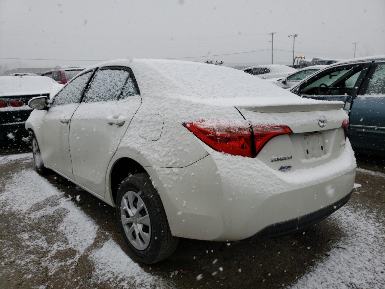 Photo 3 from auction – 2018 TOYOTA COROLLA LE with VIN 5YFBPRHE4JP805256