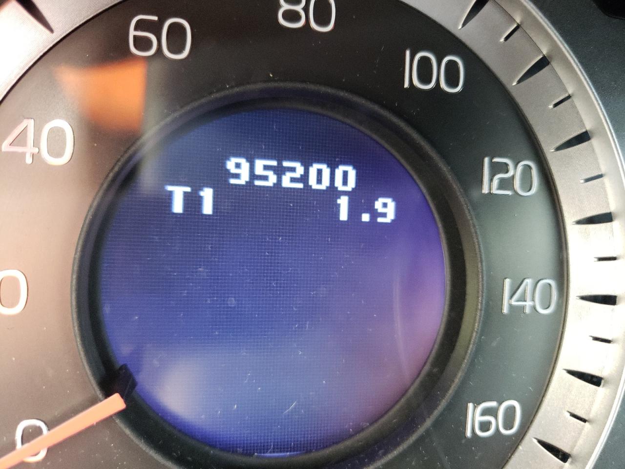Photo 8 from auction – 2011 VOLVO S80 3.2 with VIN YV1940ASXB1136798