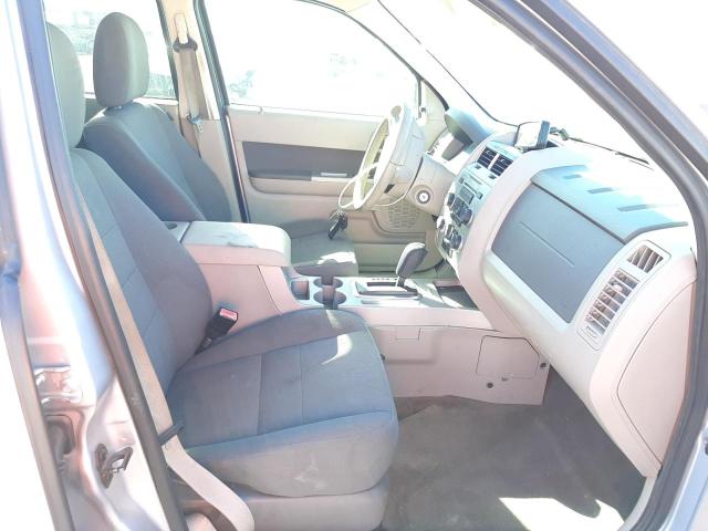 Photo 5 from auction – 2010 FORD ESCAPE XLT with VIN 1FMCU0D77AKA93979