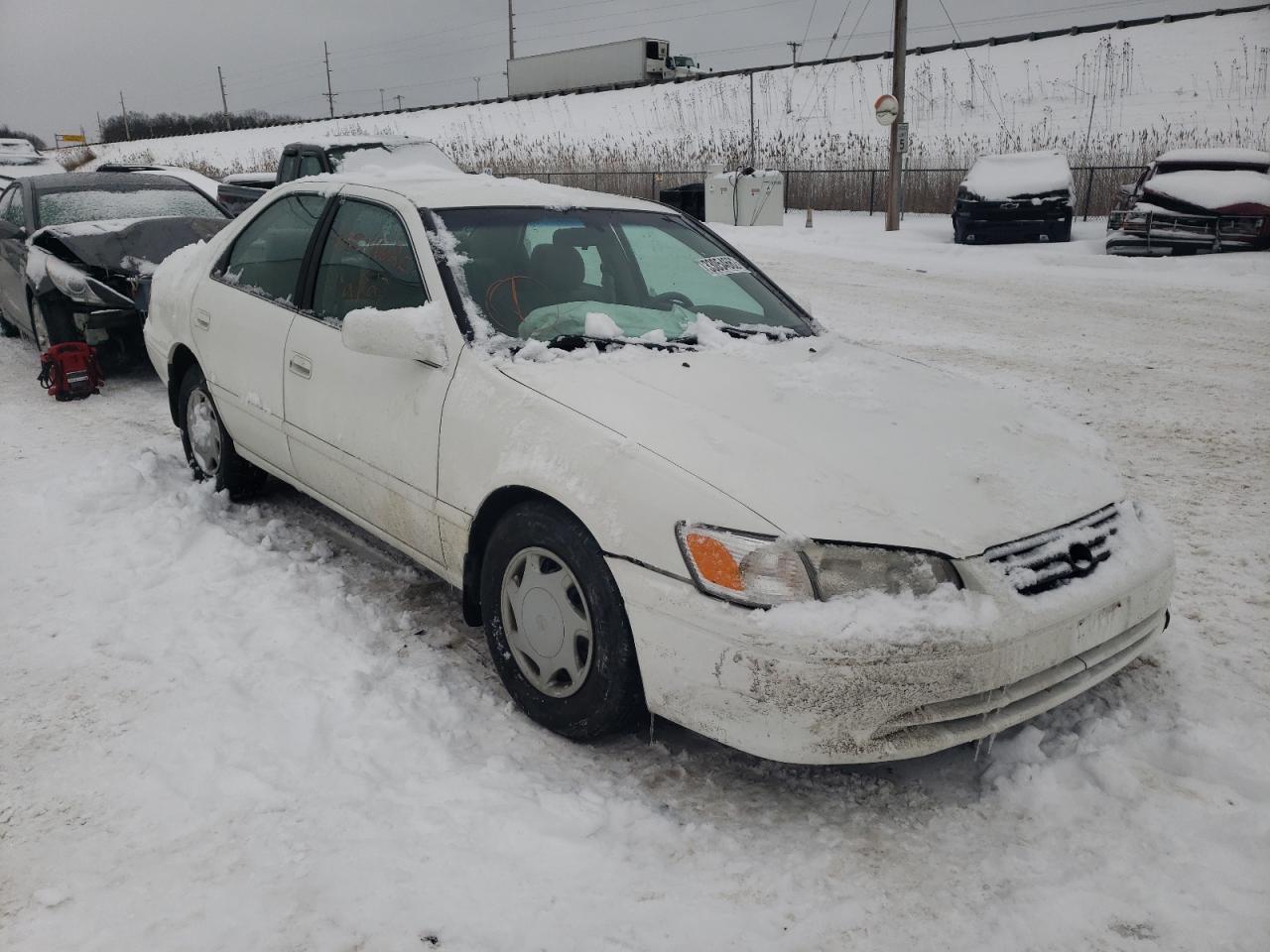 Photo 1 from auction – 2000 TOYOTA CAMRY CE with VIN 4T1BG22K2YU732760