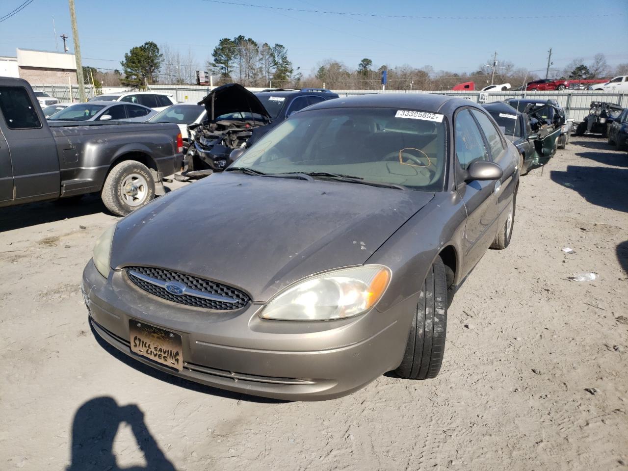 Photo 2 from auction – 2003 FORD TAURUS with VIN 1FAFP53U73A129360